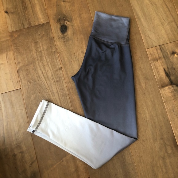 Lululemon High Rise Wunder Under Crops